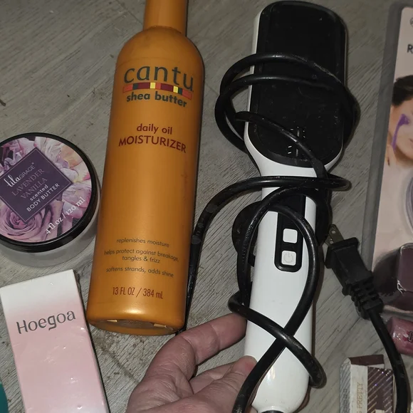 Bundle Skincare/Haircare & Makeup Bundle Deal & Ordinary Products - Picture 8 of 15